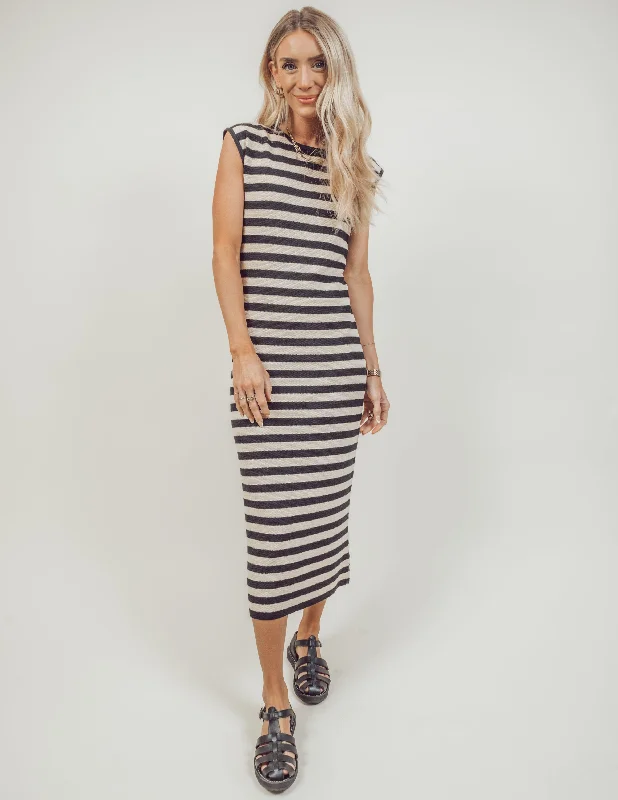 Anna Striped Midi Dress Trendy Smocked Waist Midi Dress