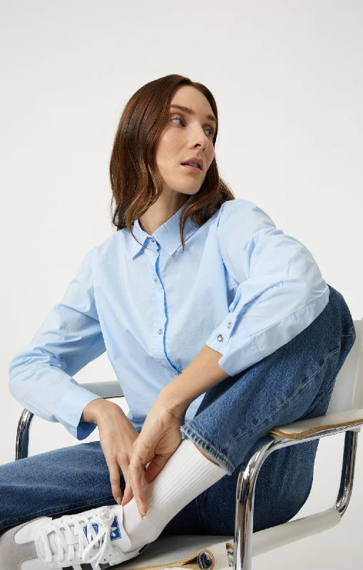 CROPPED BUTTON-UP SHIRT IN KENTUCKY BLUE Trendy Ruffled Short Sleeve