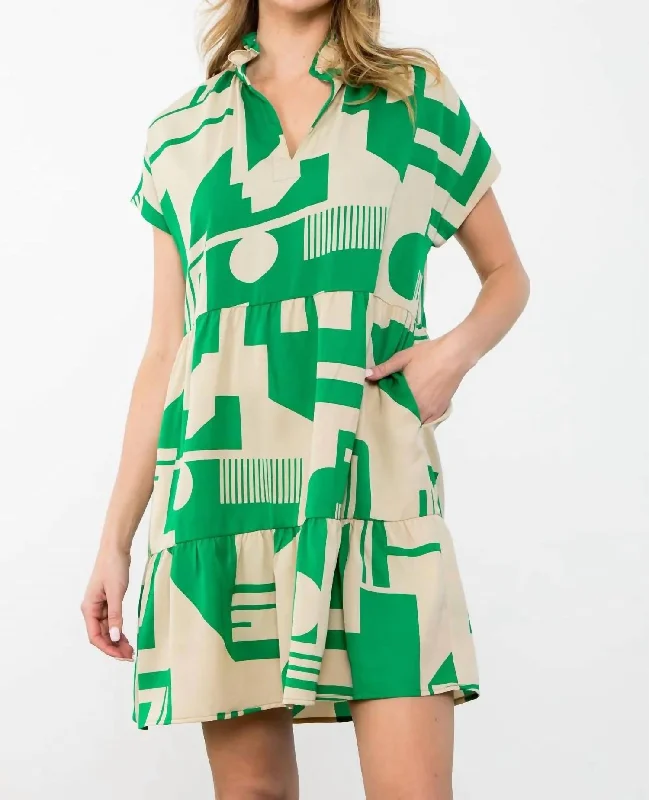 Short Sleeve Print Midi Dress In Green Trendy Mock Neck Midi Dress