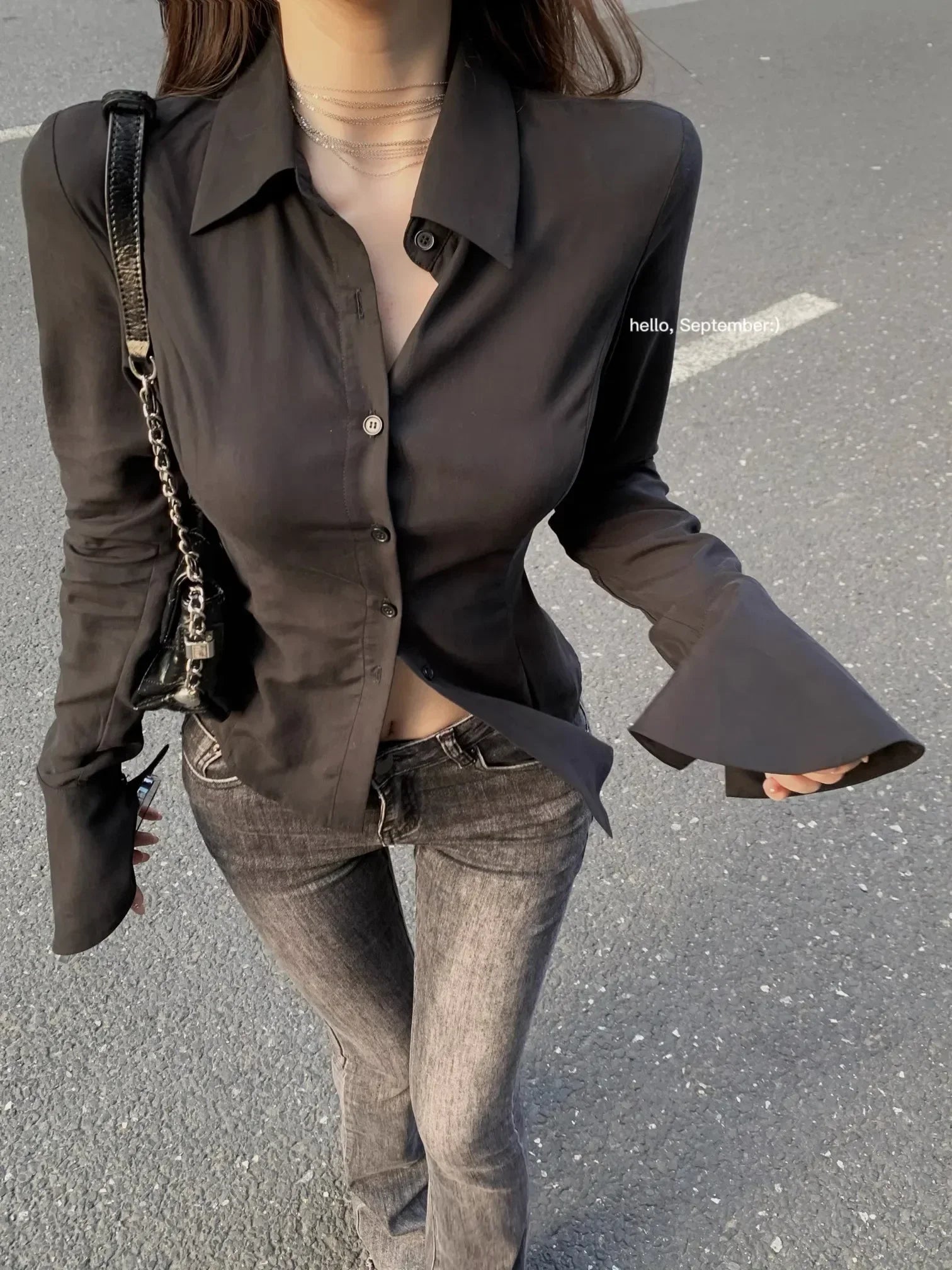 Women Vintage Gotham Turn-down Collar& Flare Sleeve Shirt Comfortable Short Sleeve Tunic Women Vintage Gotham Turn-down Collar& Flare Sleeve Shirt Comfortable Short Sleeve Tunic