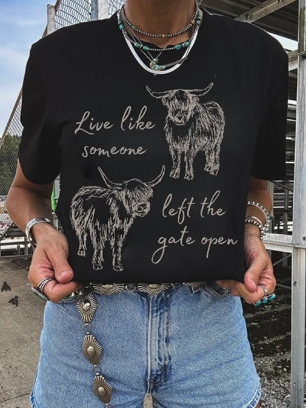 Western Cow Print Black Round Neck Graphic Tee for Casual Wear Cashmere Blend Cotton Blend Poly Blend Western Cow Print Black Round Neck Graphic Tee for Casual Wear Cashmere Blend Cotton Blend Poly Blend