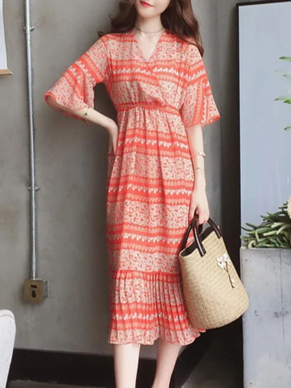 Fashion Floral-Printed Flared Sleeve V-neck Falbala Hemline Maxi Dress Trendy Button Front Maxi Dress