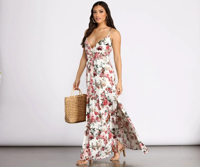 Floral Moment Maxi Dress Comfortable Maxi Dress with Slits