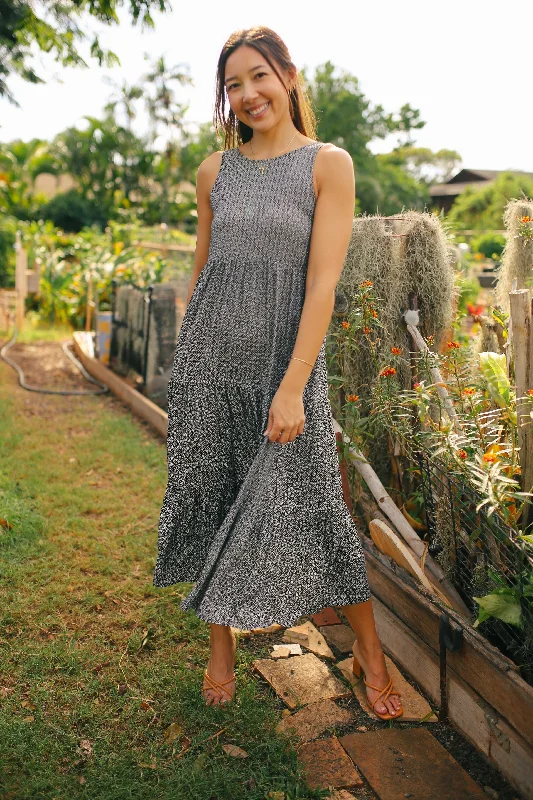 Geo Tiered Midi Dress (FINAL SALE) Fashionable Wide Leg Midi Dress