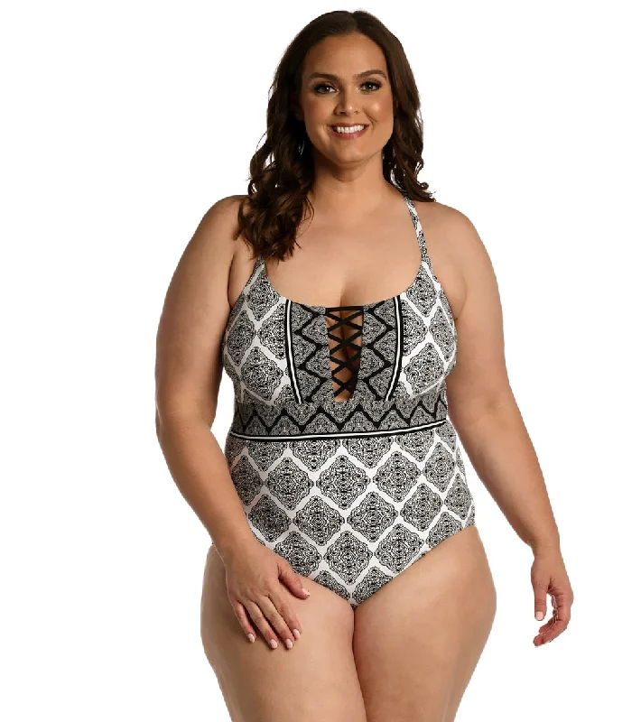 La Blanca Women's Plus Oasis Tile Strappy One Piece Swimsuit Solid Color Swimsuit