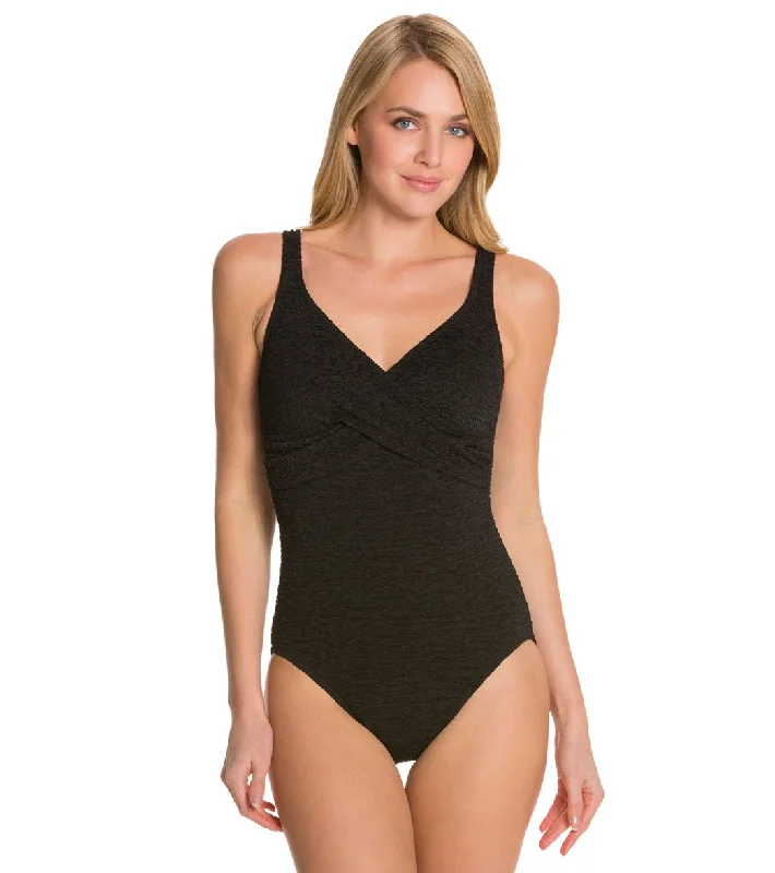Women's Krinkle By Penbrooke Chlorine Resistant Cross Over One Piece Swimsuit Black Monokini Swimsuit Design