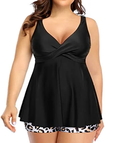 Plus Size Adjustable Shoulder Straps Tankini Swimsuit For Women-Black And Leopard Button-Front Swimsuit