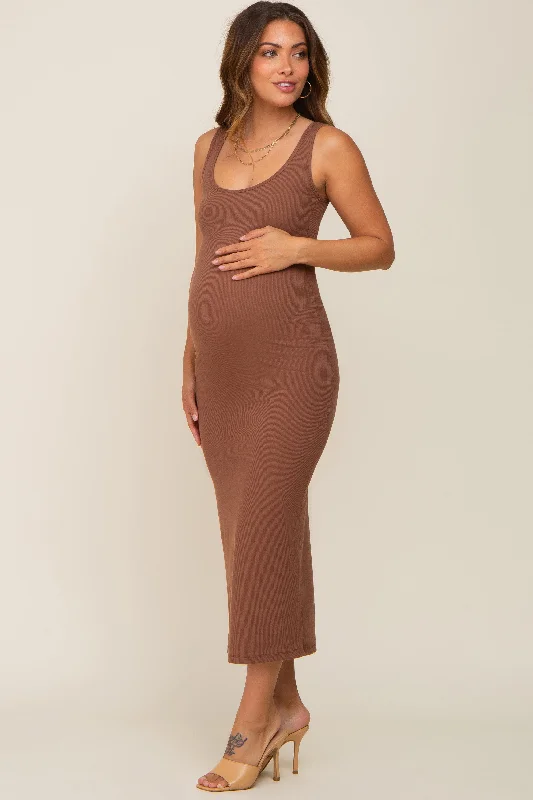 Brown Ribbed Basic Maternity Maxi Dress Elegant Maxi Dress with Belt