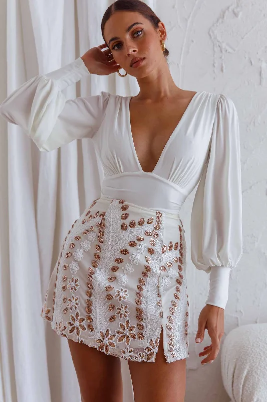 Late Nights Sequin Embellished Mini Skirt White chiffon skirt delicate